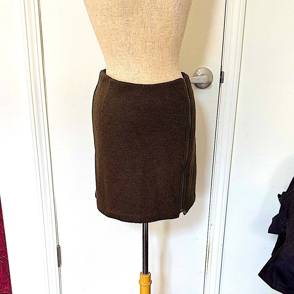 Dark Green Wool Zippered Mini Skirt Sz- 4